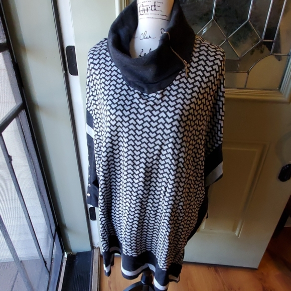 Joseph Sweaters - Joseph A woman sweater turtleneck size 3x